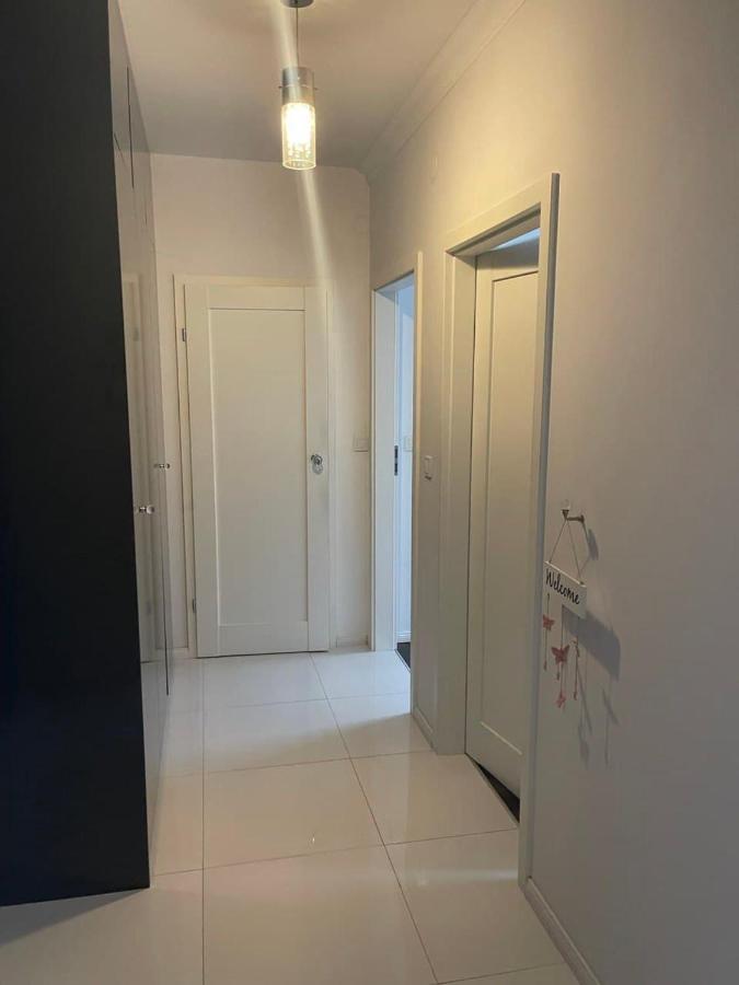 House4You Apartament Sakura Airport Chopin Варшава Экстерьер фото