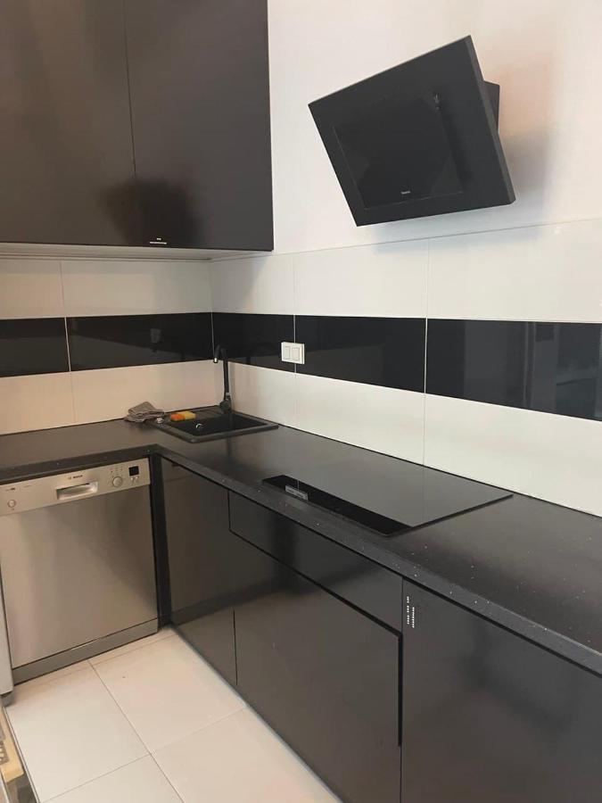 House4You Apartament Sakura Airport Chopin Варшава Экстерьер фото